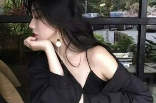 主播说丨央视曝光！新能源车企“锁电”坑惨车主车主哭诉：续航510实际跑不到300