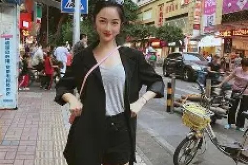 21岁拍30岁被出轨38岁嫁大佬如今50岁没孩子被宠成宝-第1张图片- 21岁拍30岁被出轨38岁嫁大佬如今50岁没孩子被宠成宝-第1张图片-